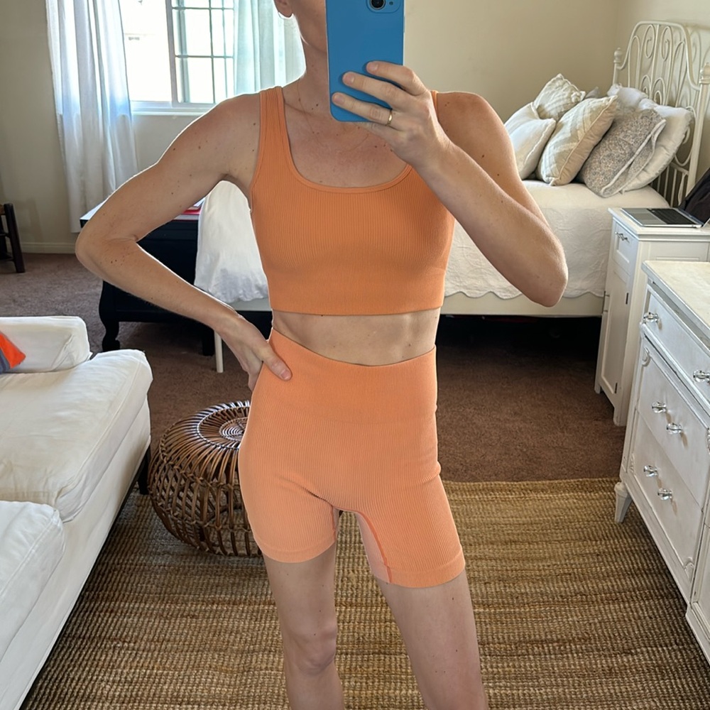 Amazon workout set - size medium